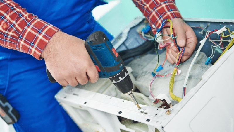 Turgutlu Bosch Bosch çamaşır makinesi kart tamiri – Su almama arızası orijinal parça ile giderildi. - Teknik servis örneği
